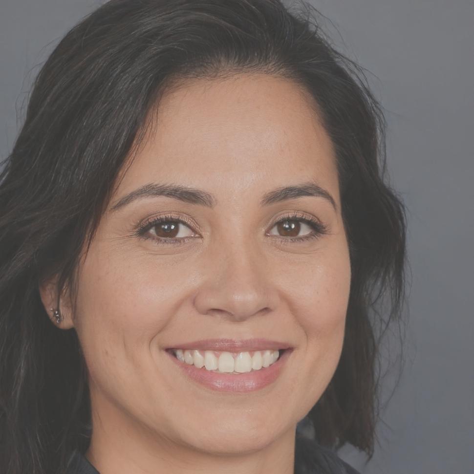 Retrato de Esperanza Morales, instructora especializada en meditación para principiantes